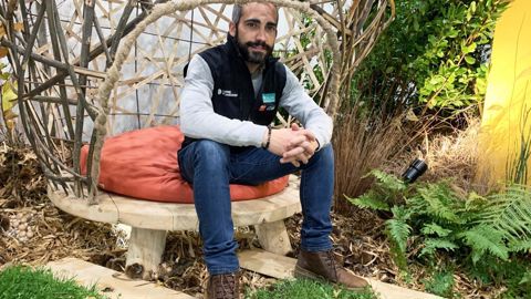 1-Franck Serra et son jardin, « Human & Sens ». ©F.Arnould